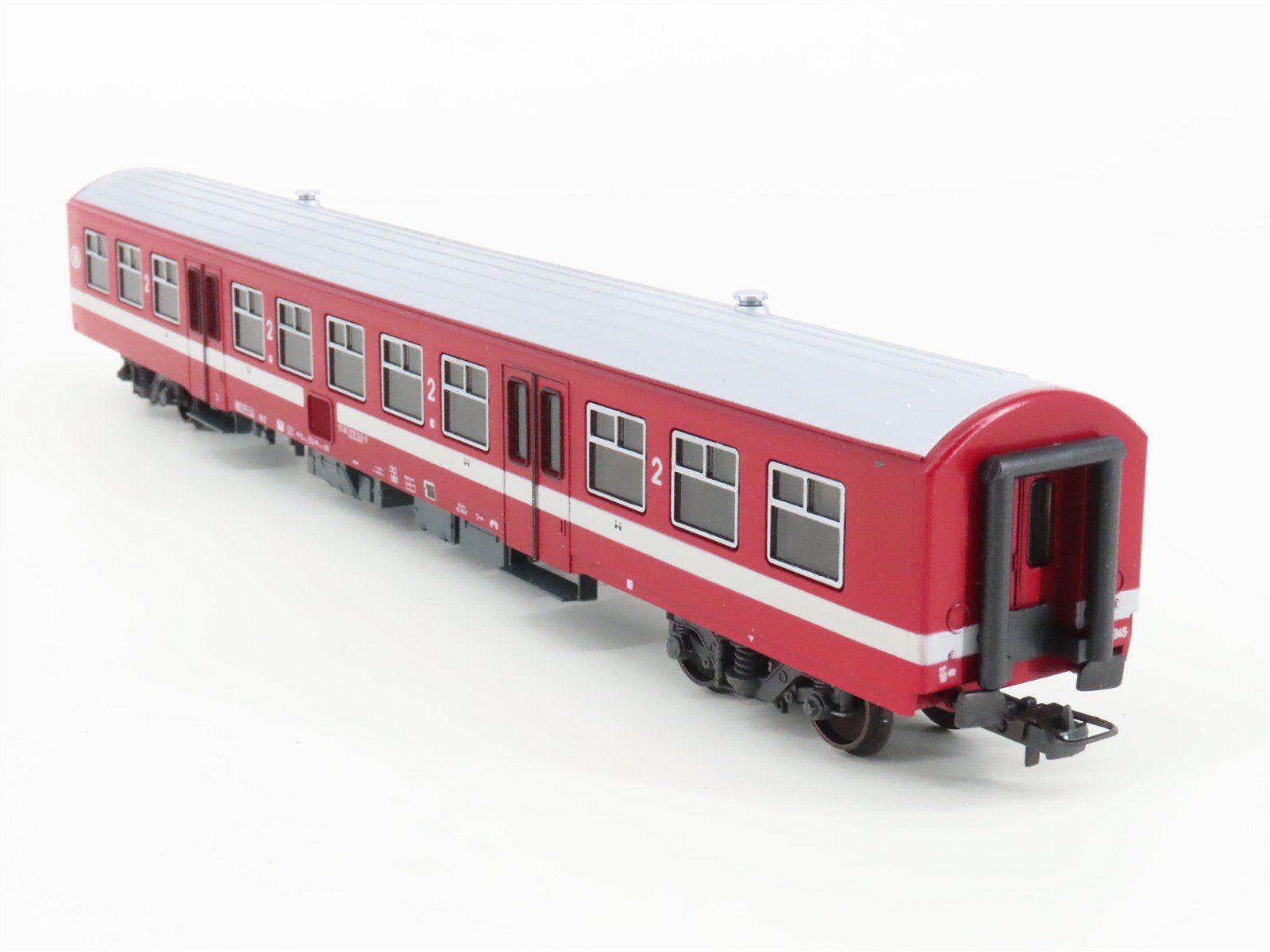 HO Scale Lima 309132 SNCB Belgian National 2nd Class Passenger Car #345-6