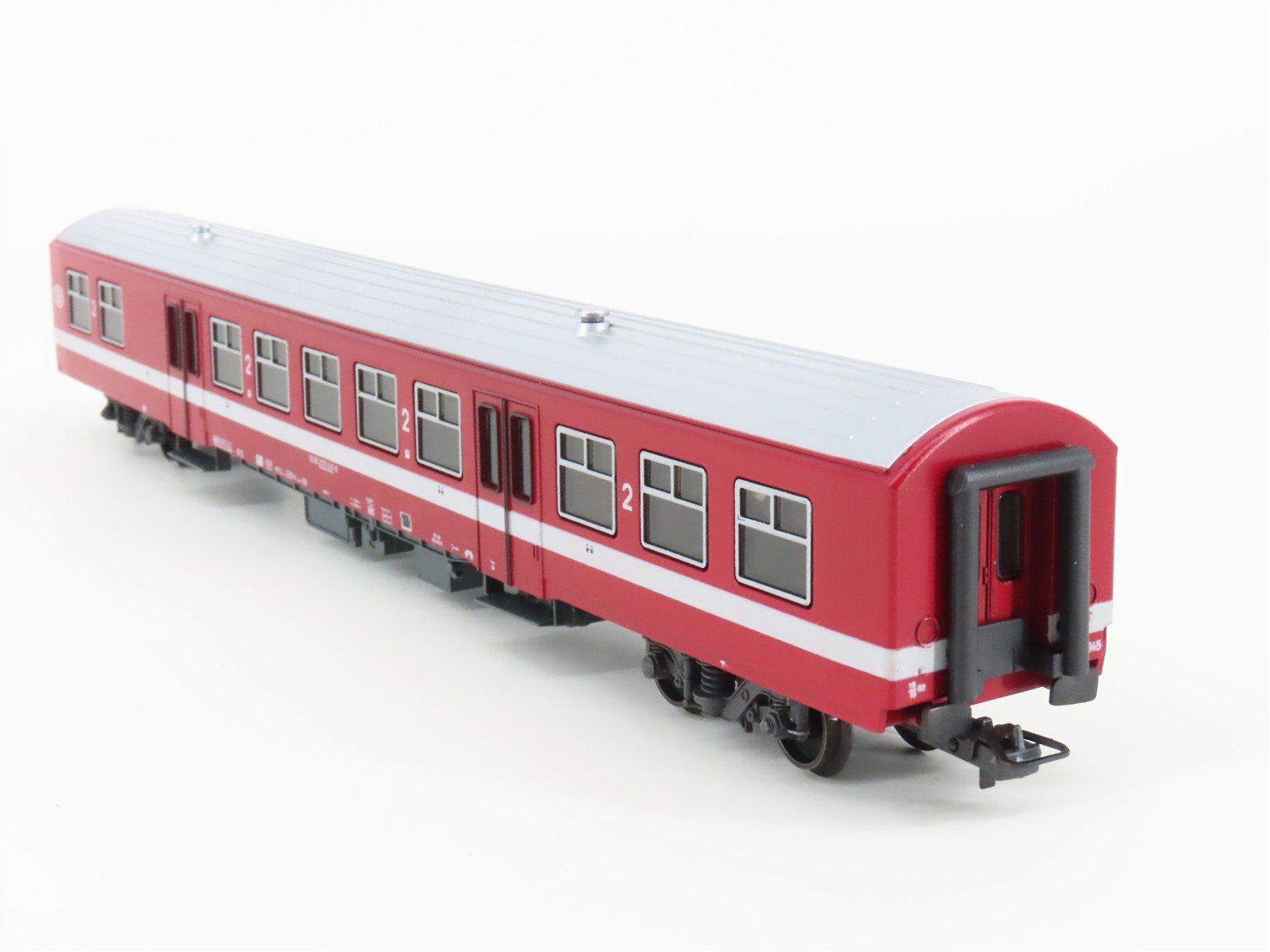 HO Scale Lima 309132 SNCB Belgian National 2nd Class Passenger Car #345-6