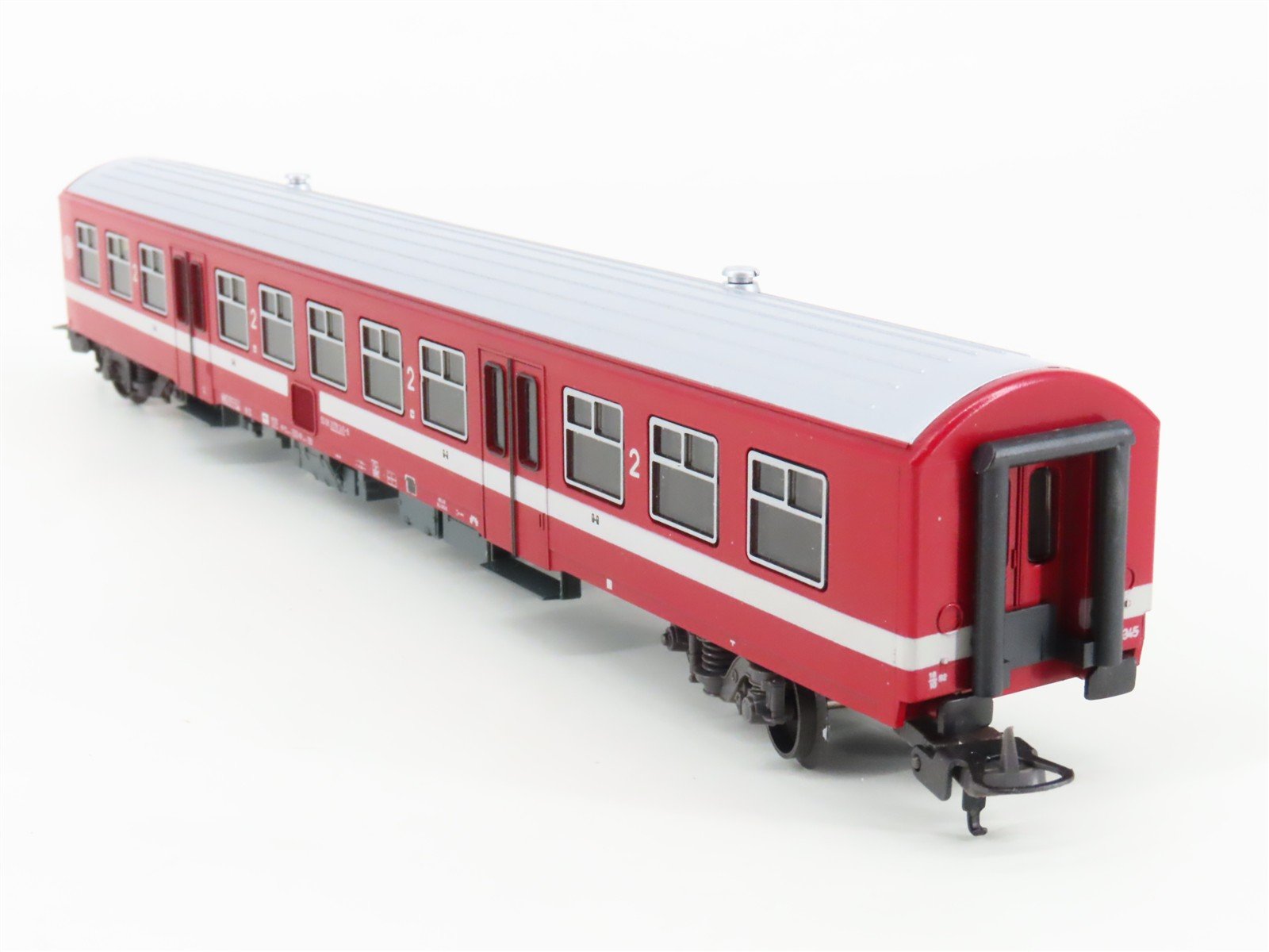 HO Scale Lima 309132 SNCB Belgian National 2nd Class Passenger Car #345-6