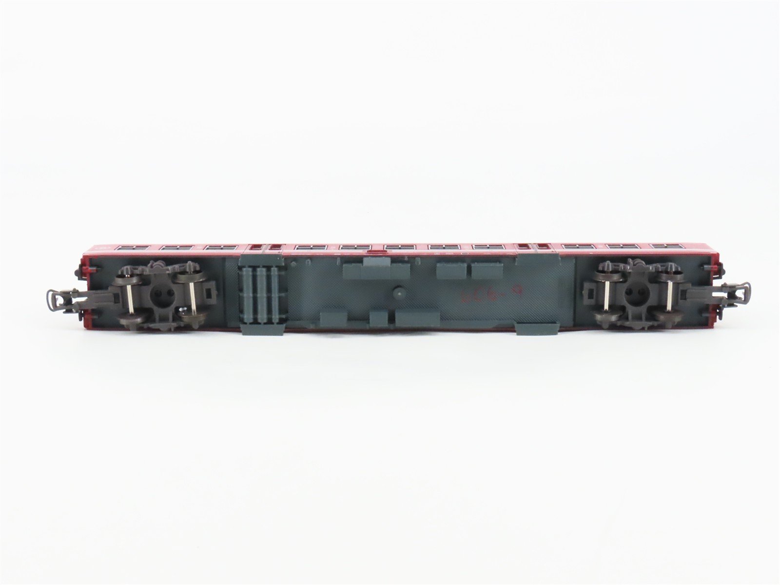 HO Scale Lima 309132 SNCB Belgian National 2nd Class Passenger Car #345-6