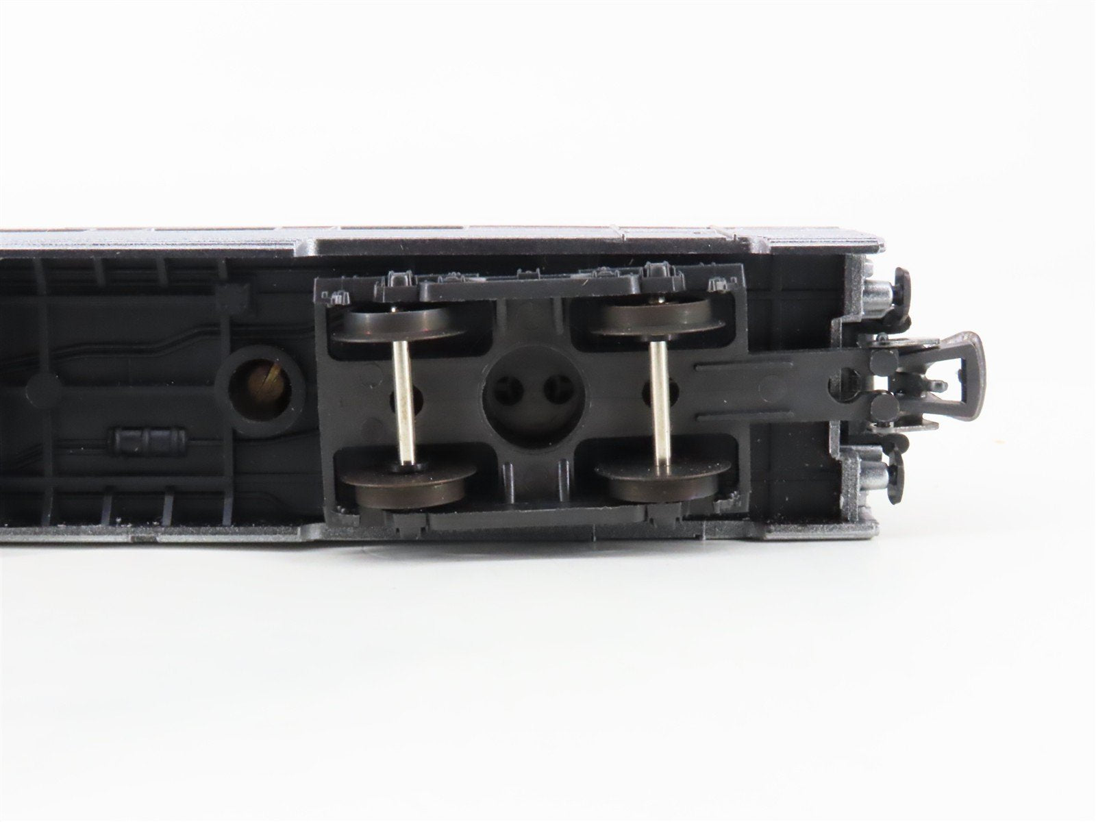 HO Scale Lima 1023 Trans Europ Express Coach Passenger Car