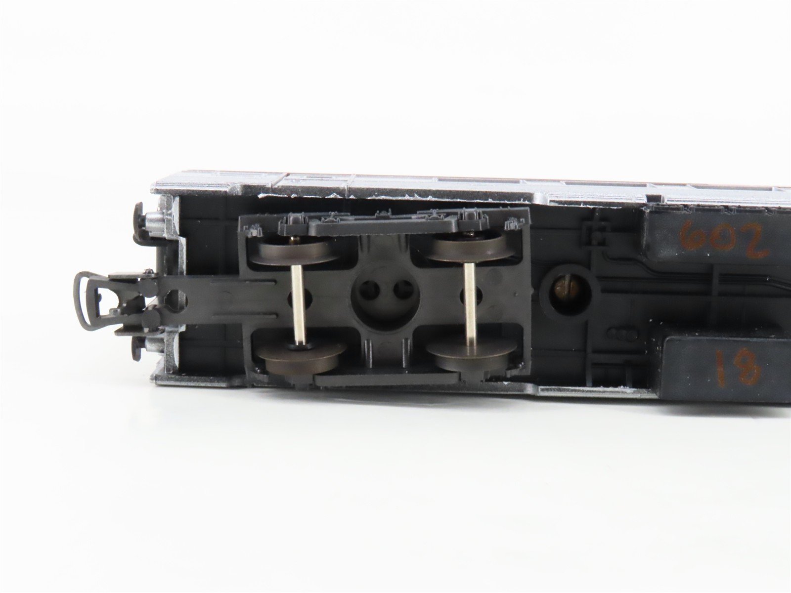 HO Scale Lima 1023 Trans Europ Express Coach Passenger Car