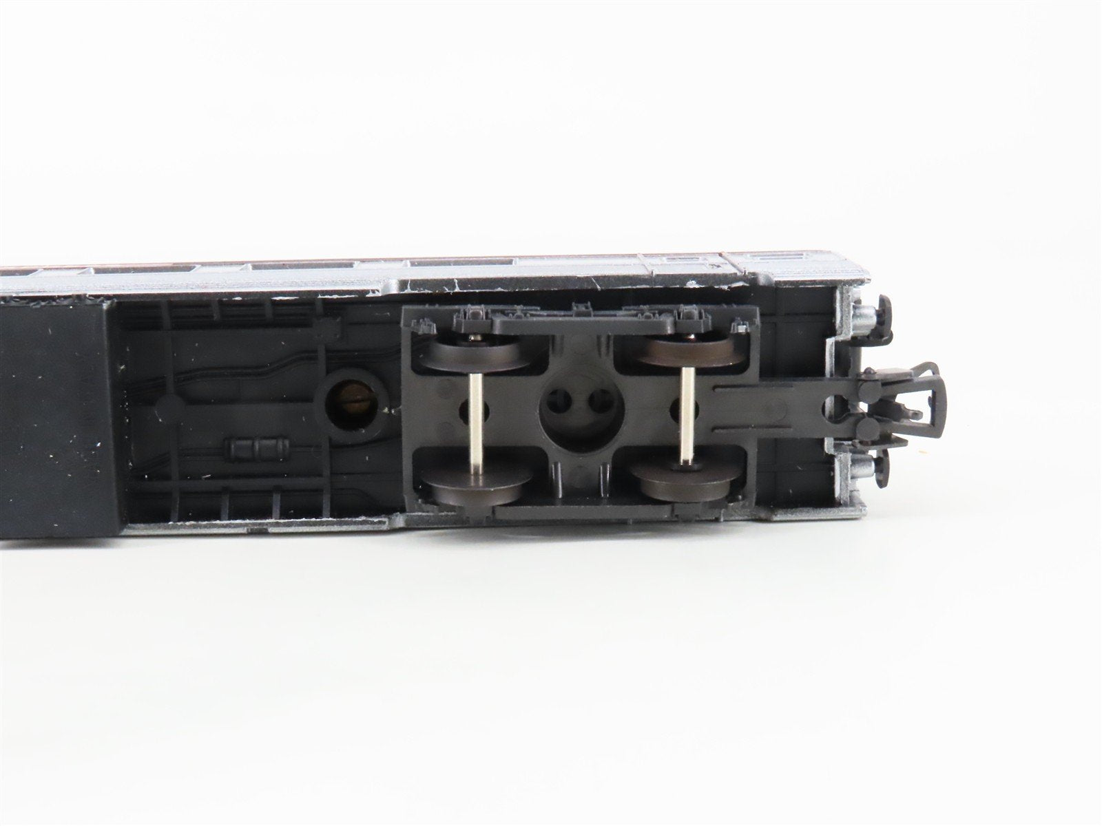 HO Scale Lima 1023 Trans Europ Express Coach Passenger Car