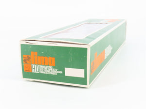 HO Scale Lima 1023 Trans Europ Express Coach Passenger Car