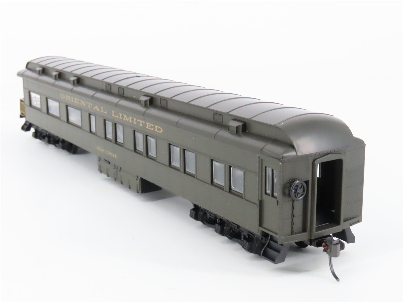 HO Athearn/Bev-Bel GN Oriental Limited Observation Passenger Car 
