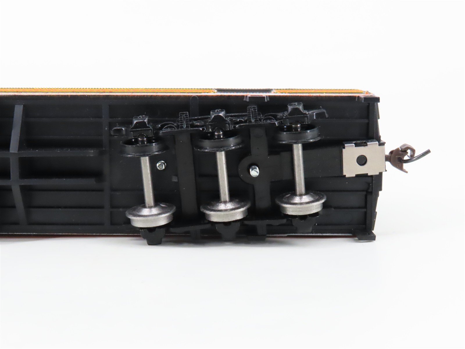 HO Scale Athearn 2403 GN Great Northern RPO Passenger Car #30