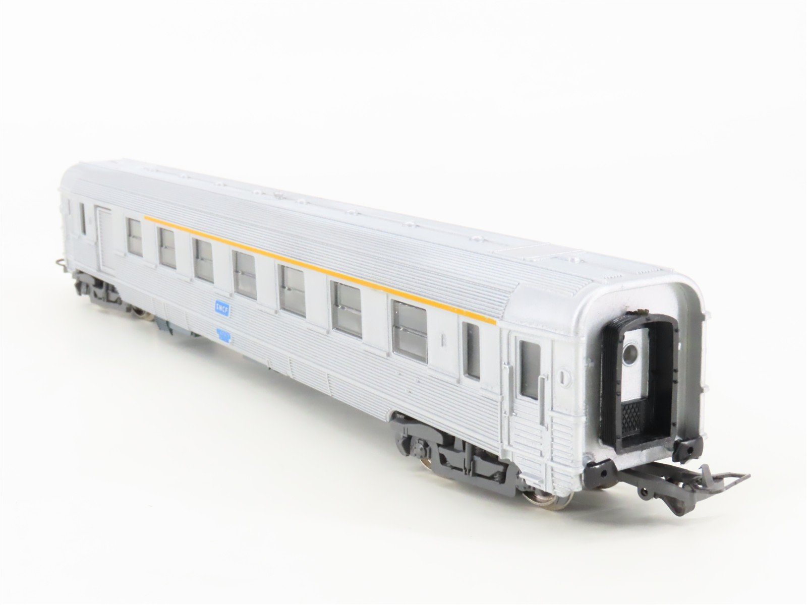 HO Scale Jouef 4693 SNCF French National 1st Class Coach Passenger Car #816.9