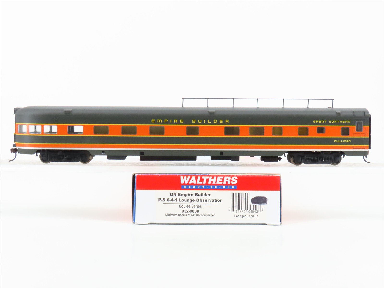 HO Scale Walthers 932-9038 GN Empire Builder Lounge-Obs Passenger Car
