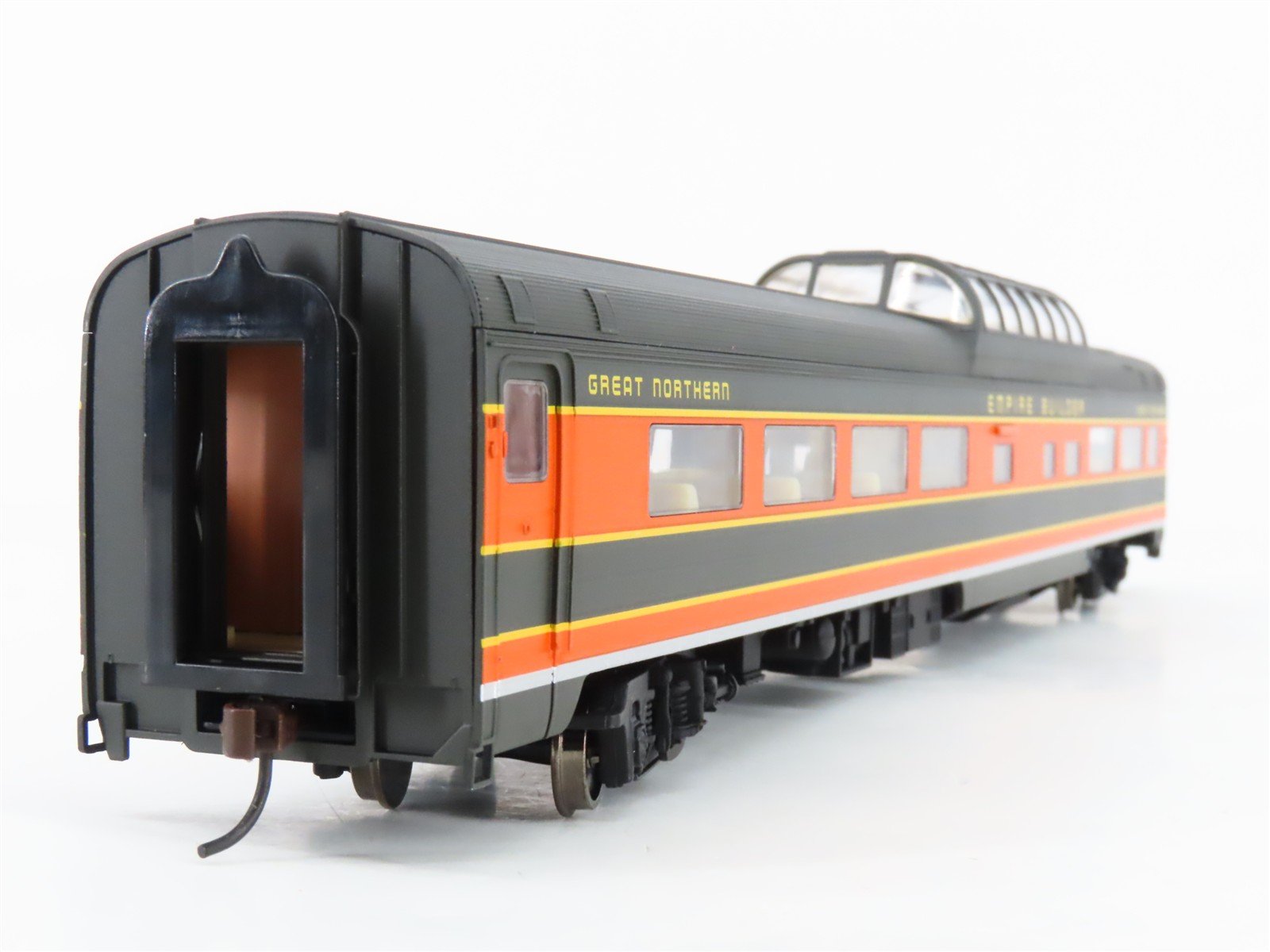 HO Scale Walthers 932-9039 GN Empire Builder Vista Dome Passenger Car
