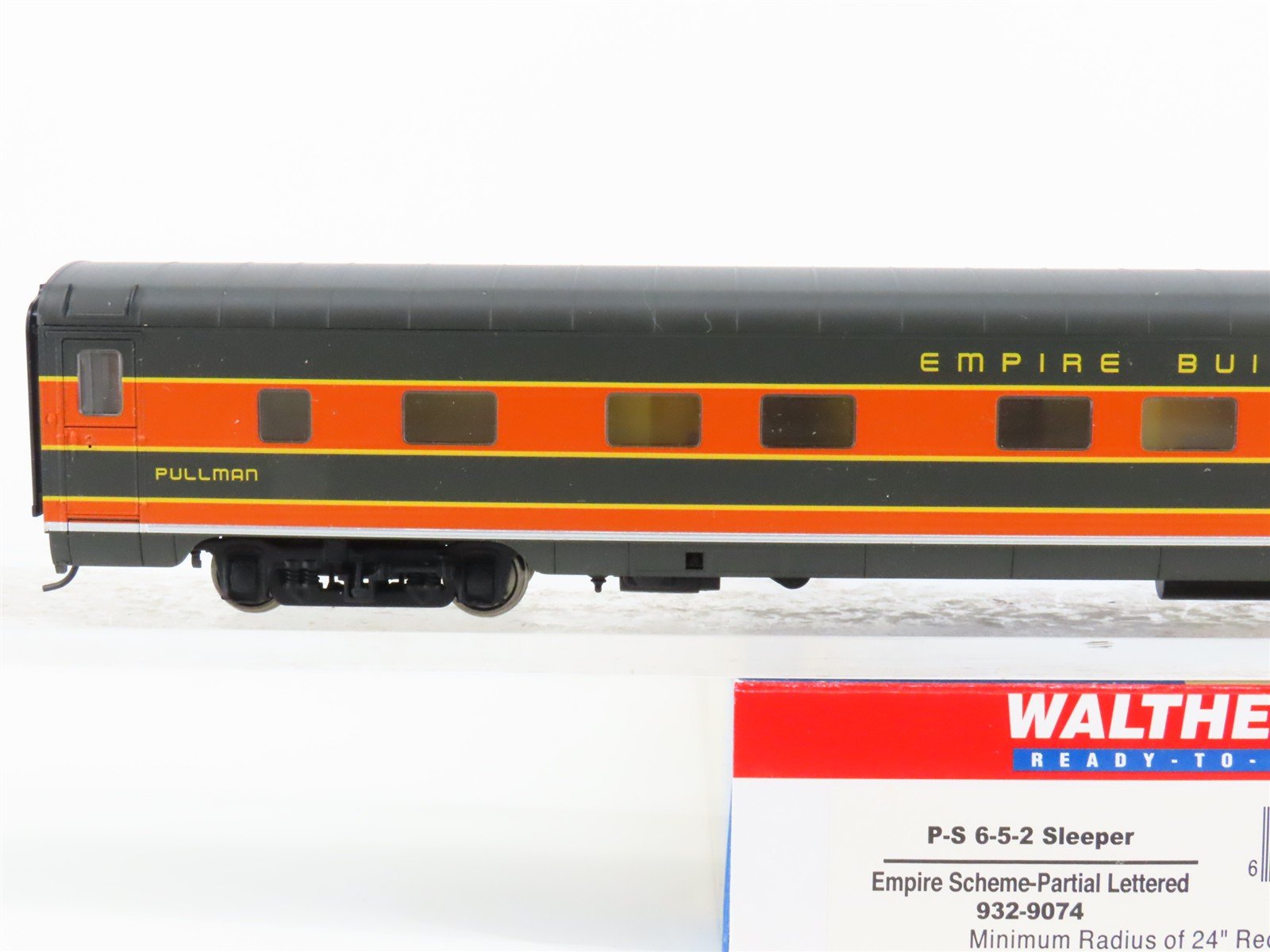 HO Scale Walthers 932-9074 GN Great Northern 6-5-2 Sleeper Passenger Car