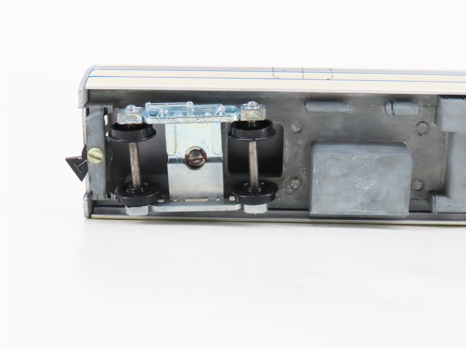 HO Scale Athearn Die-Cast BA Bart Passenger Car #110