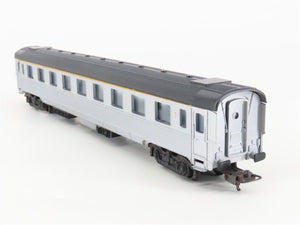 HO Scale Lima 9113 SNCF French National 1st Class Passenger Car