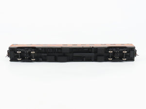 HO Scale Walthers 932-9057 GN Empire Builder P-S 7-4-3-1 Sleeper Passenger Car