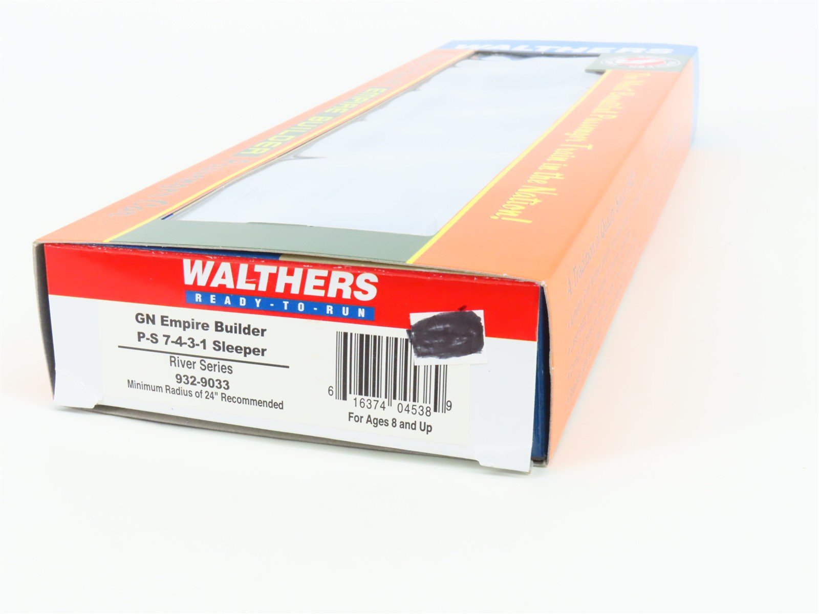 HO Scale Walthers 932-9057 GN Empire Builder P-S 7-4-3-1 Sleeper Passenger Car