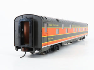 HO Scale Walthers 932-9033 GN Empire Builder 7-4-3-1 Sleeper Passenger Car