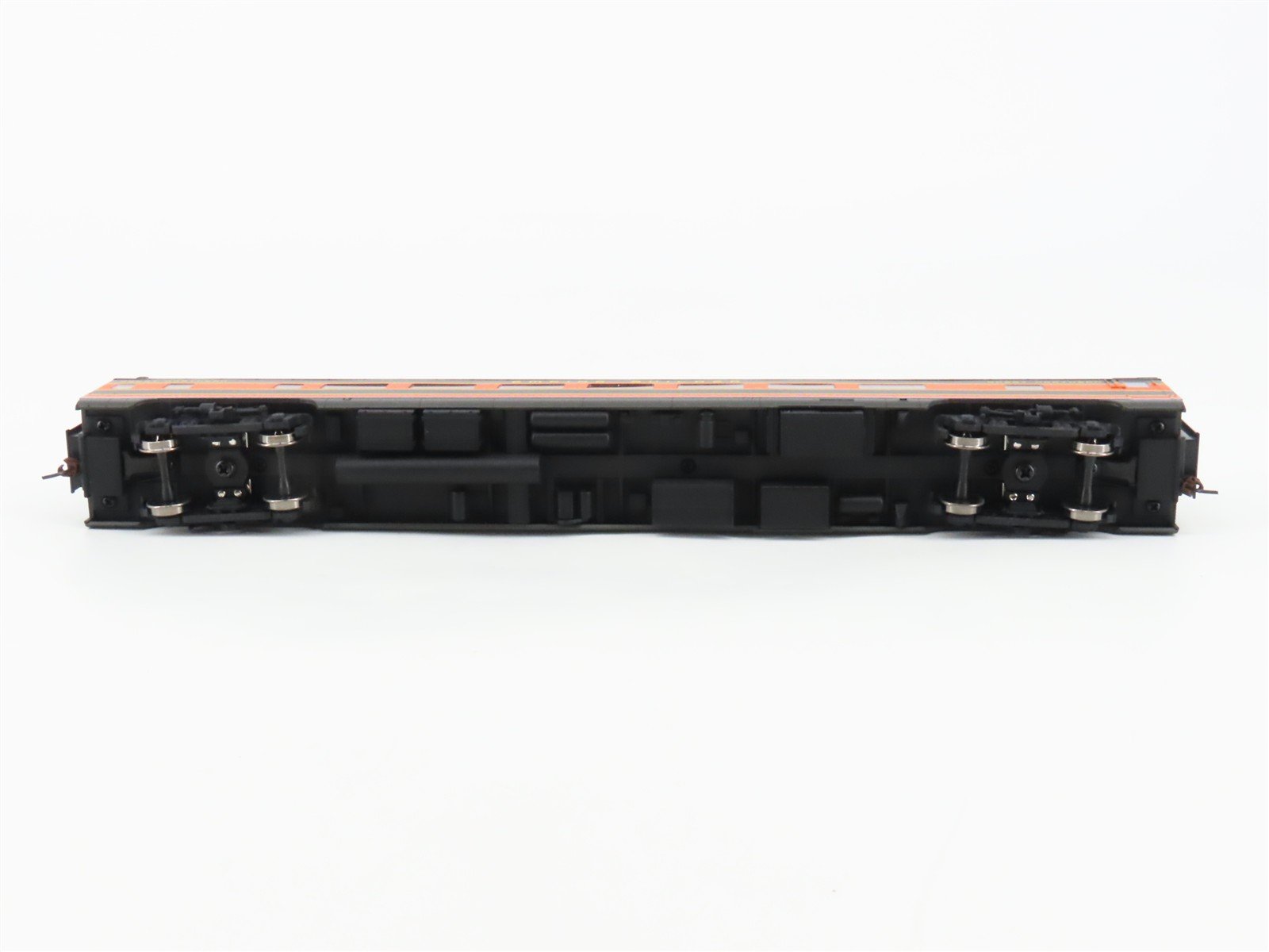 HO Scale Walthers 932-9031 GN Empire Builder AC&F 60-Seat Coach Passenger Car