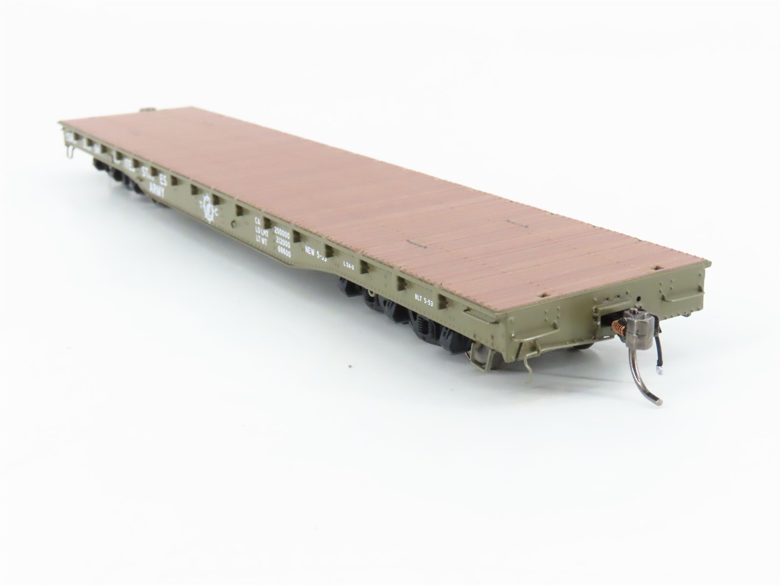 HO Scale Rapido 199001A US Army Magor Heavy-Duty Flatcar #38094