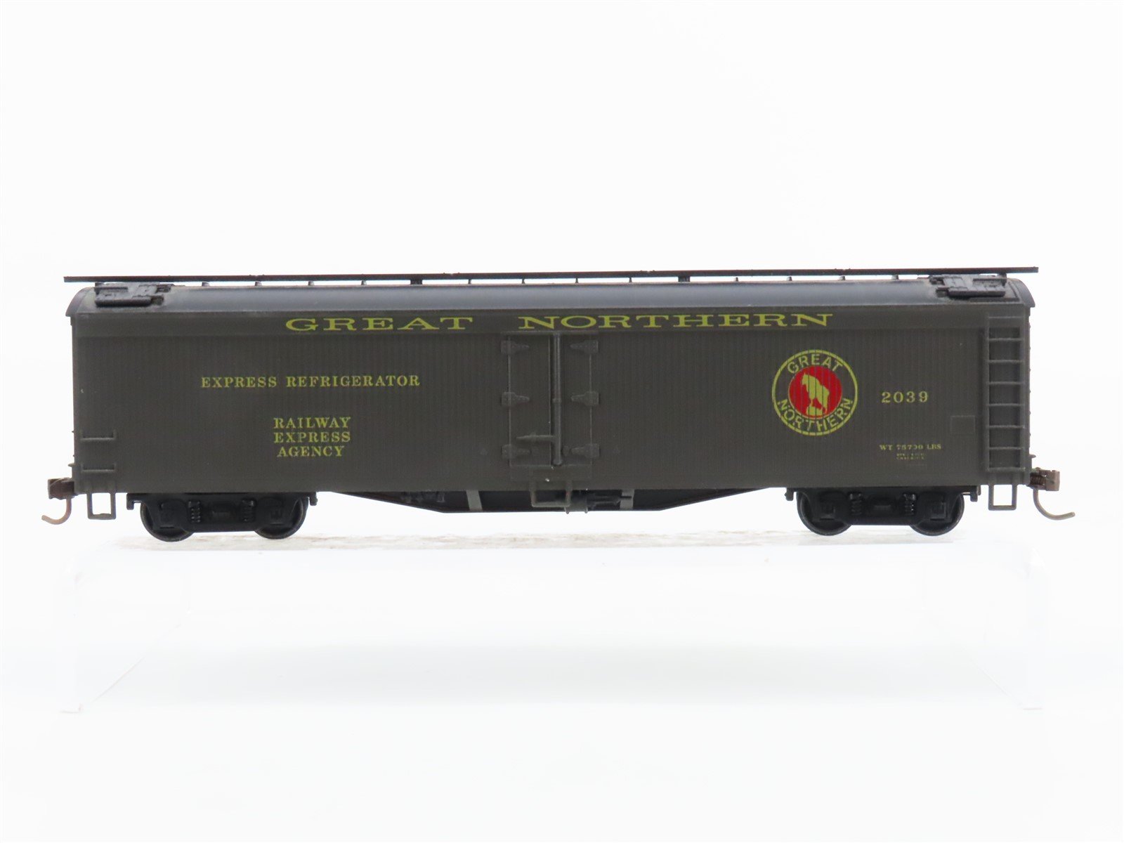 HO Scale Athearn GN Great Northern Express Refrigerator Car #2039