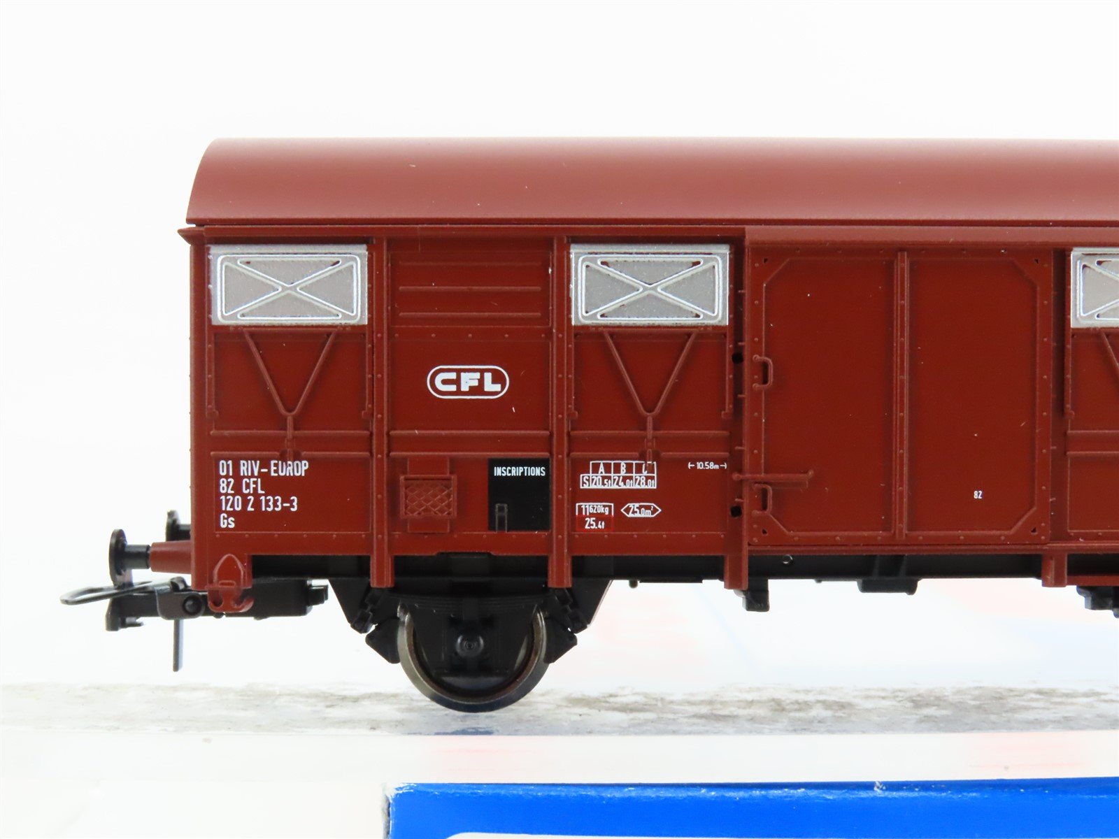 HO Scale Roco 46458 CFL Luxembourg National Covered Wagon #133-3