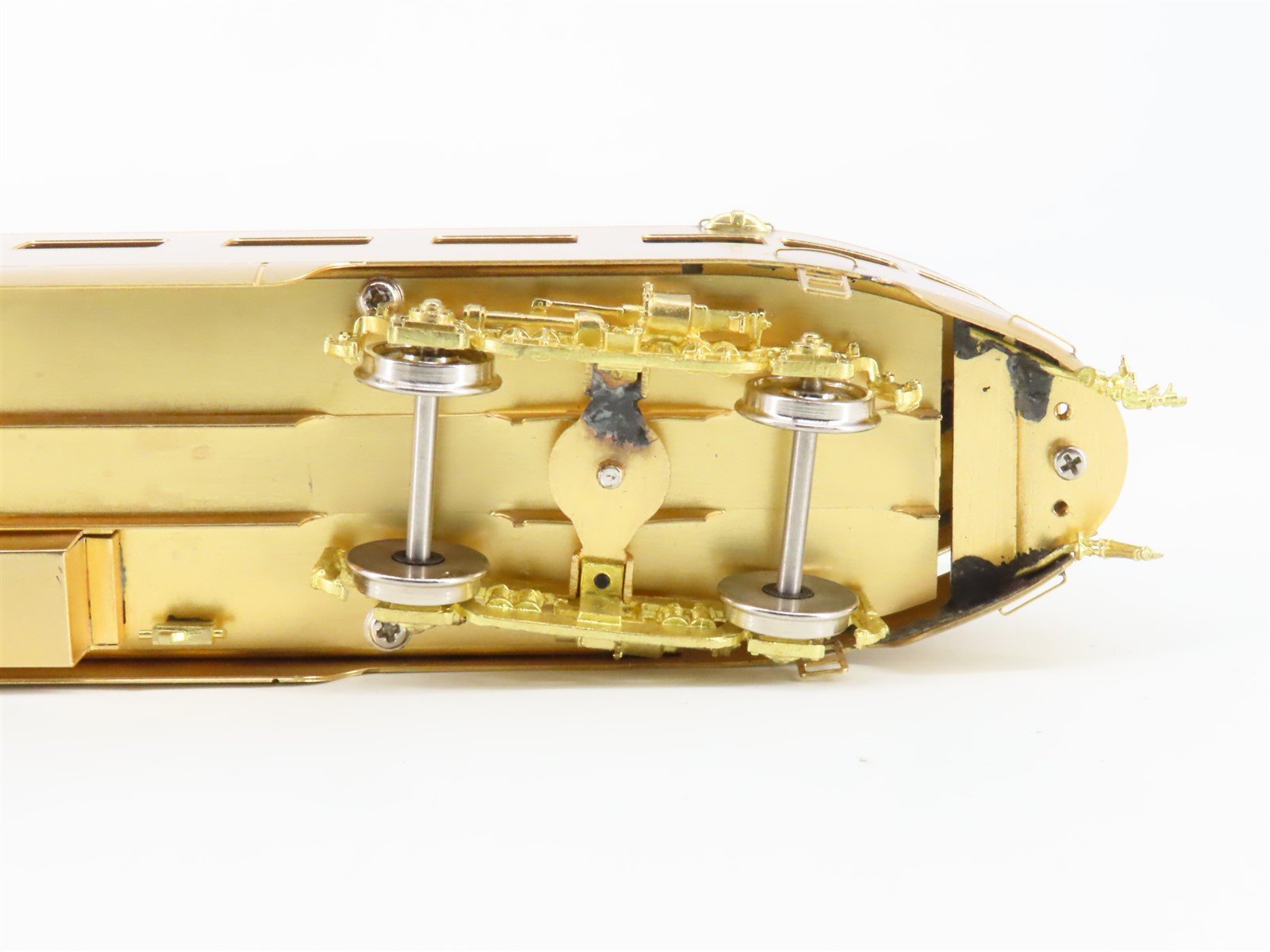 HO Scale Palace Car 1147 Unpainted BRASS Streamlined Diner/Obs Passenger Car