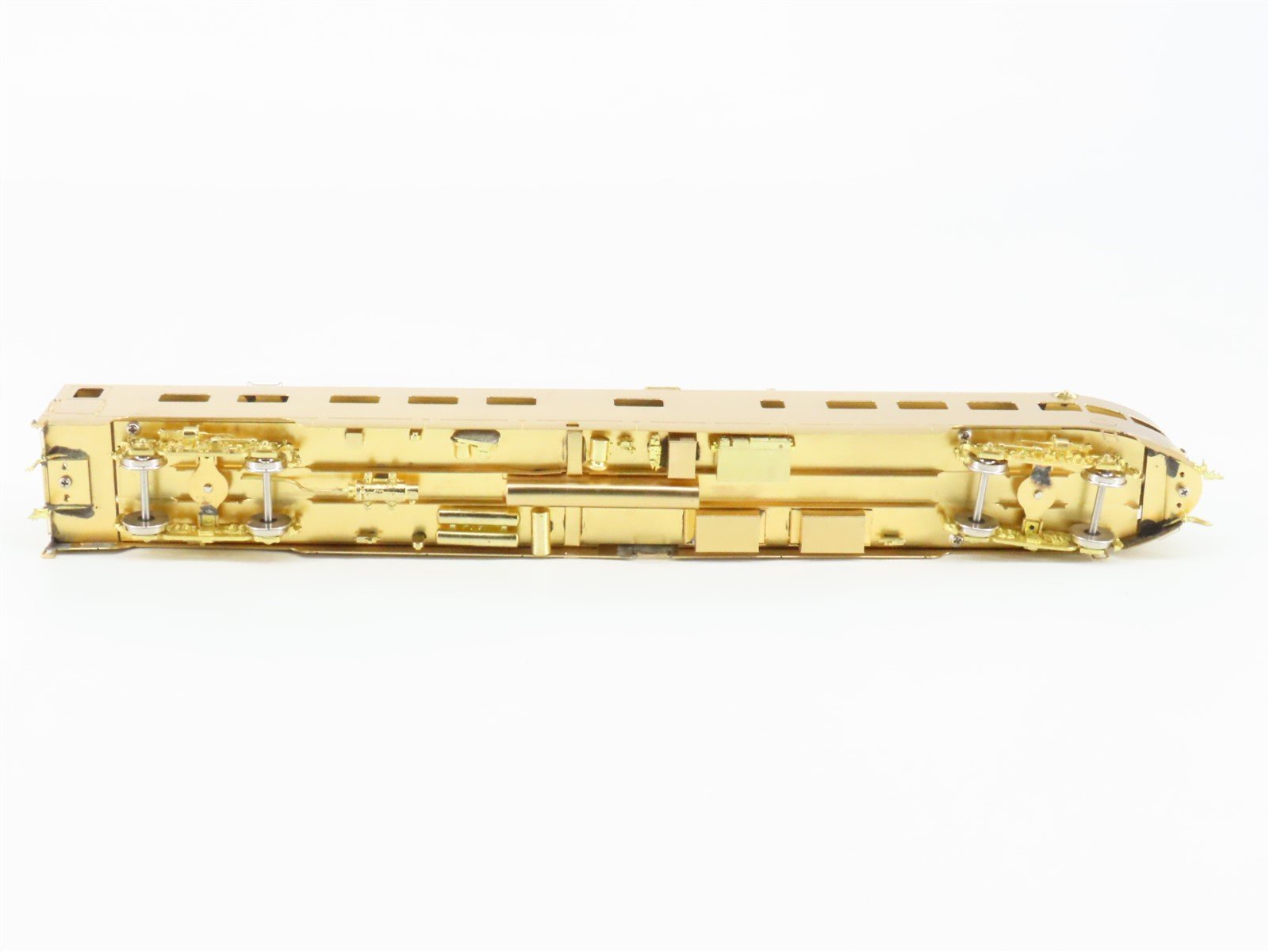 HO Scale Palace Car 1147 Unpainted BRASS Streamlined Diner/Obs Passenger Car