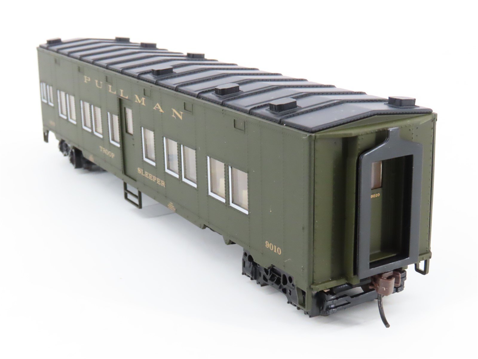 HO Scale Walthers P-S Troop Sleeper Passenger Car #9010