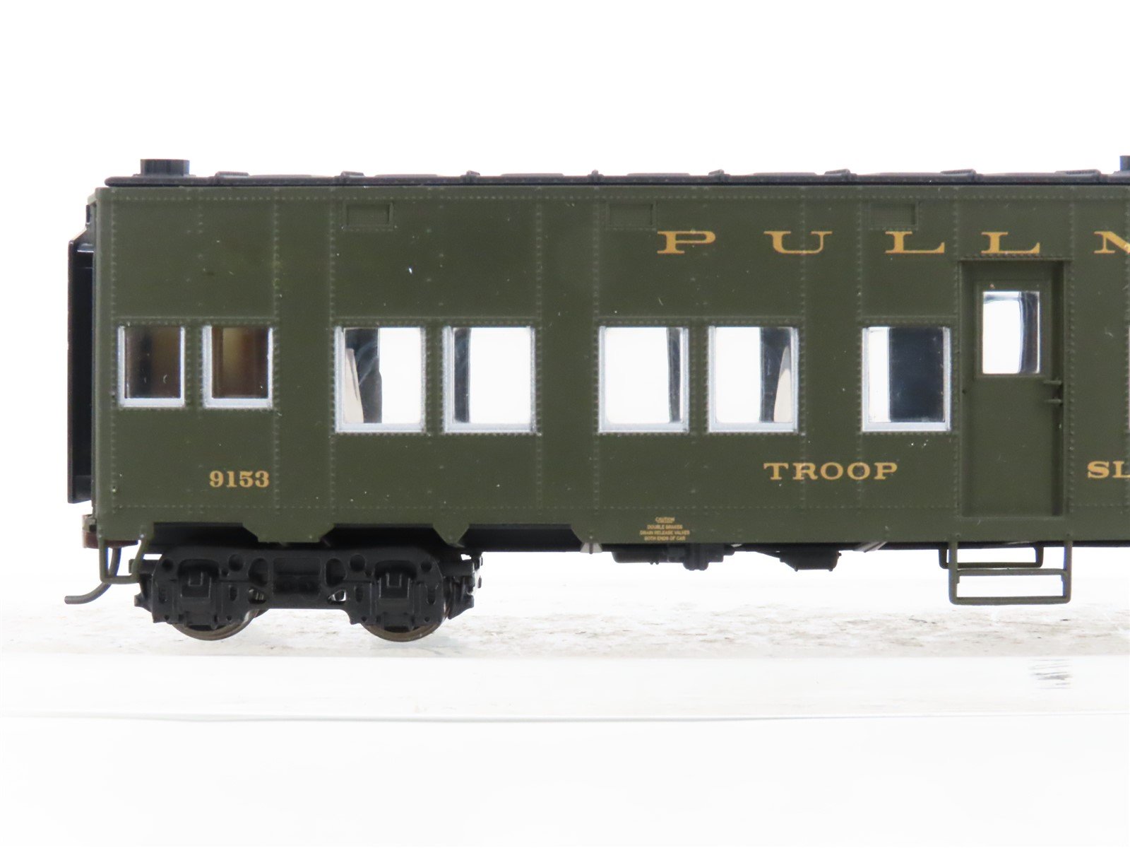 HO Scale Walthers P-S Troop Sleeper Passenger Car #9153