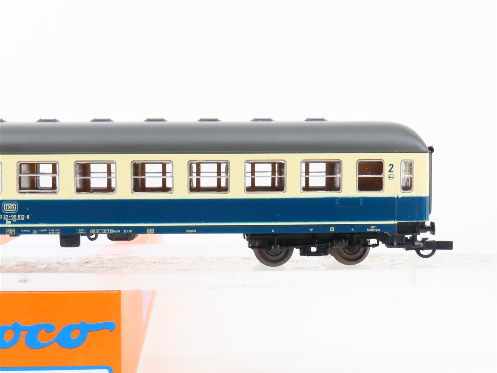 HO Scale Roco 4256S DB Deutsche Bahn 2nd Class Coach Passenger Car #612-8