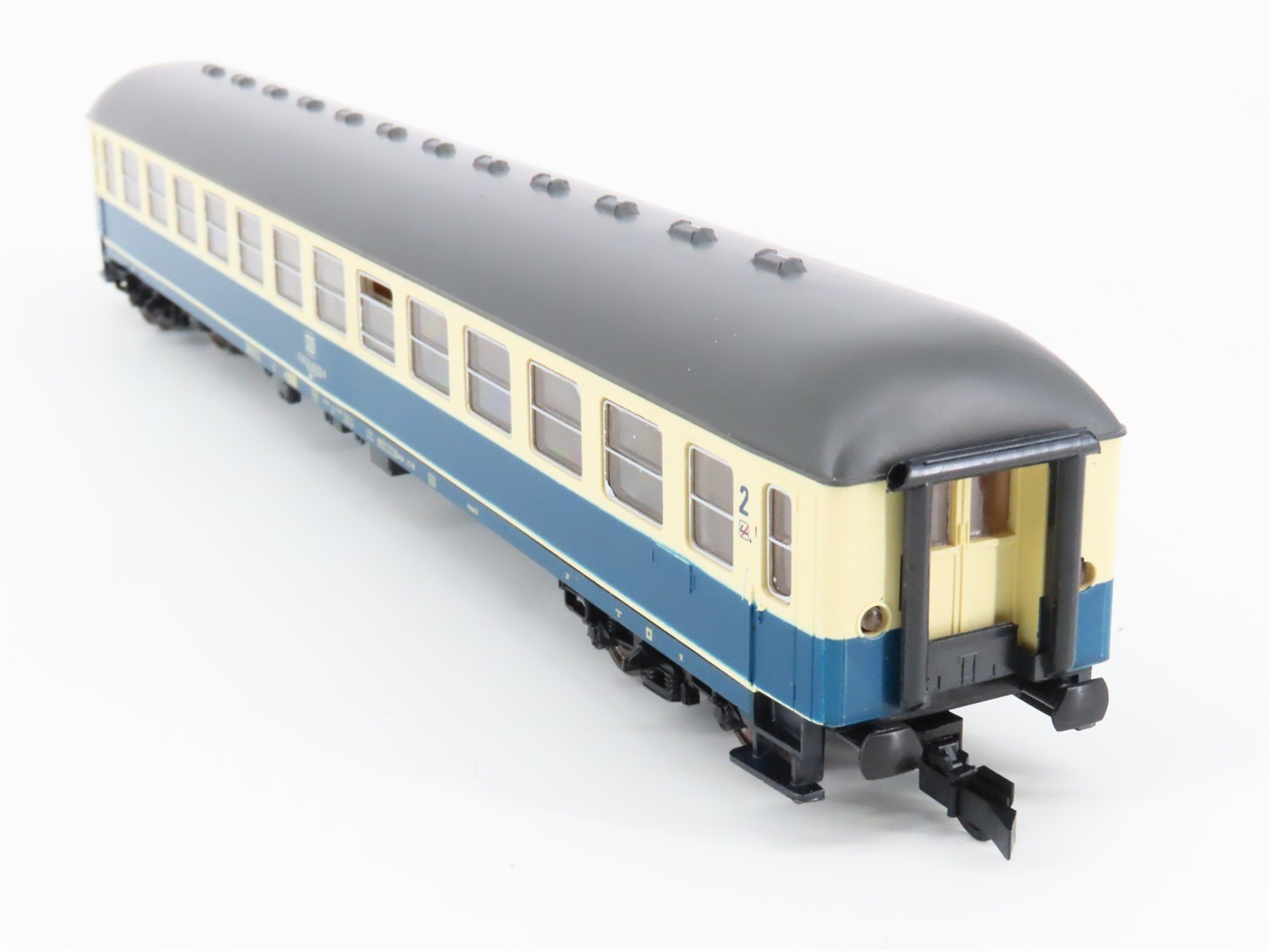 HO Scale Roco 4256S DB Deutsche Bahn 2nd Class Coach Passenger Car #612-8