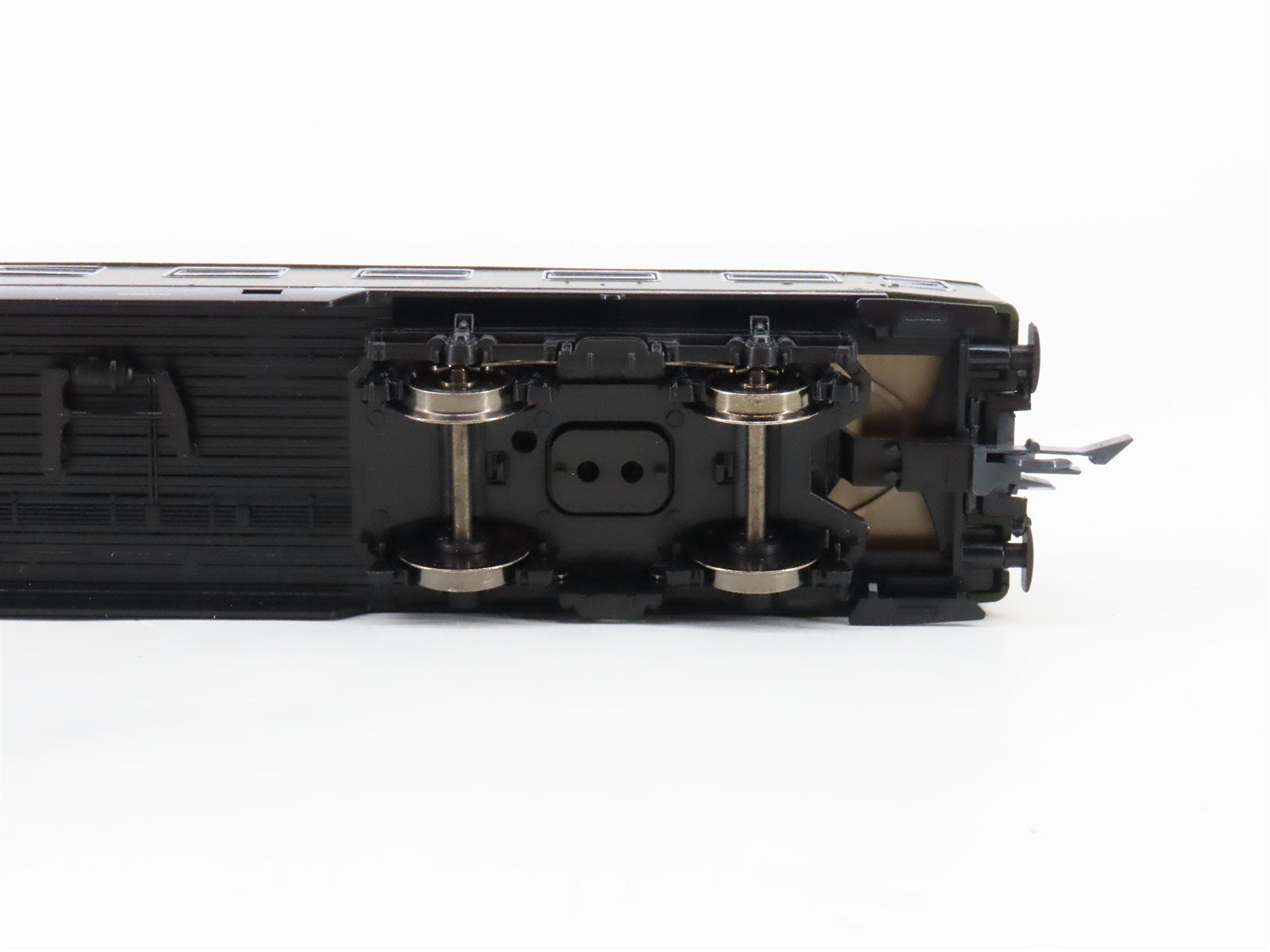 HO Scale Roco Minitanks 823 US Army Transport Corps Coach Passenger Car #917654