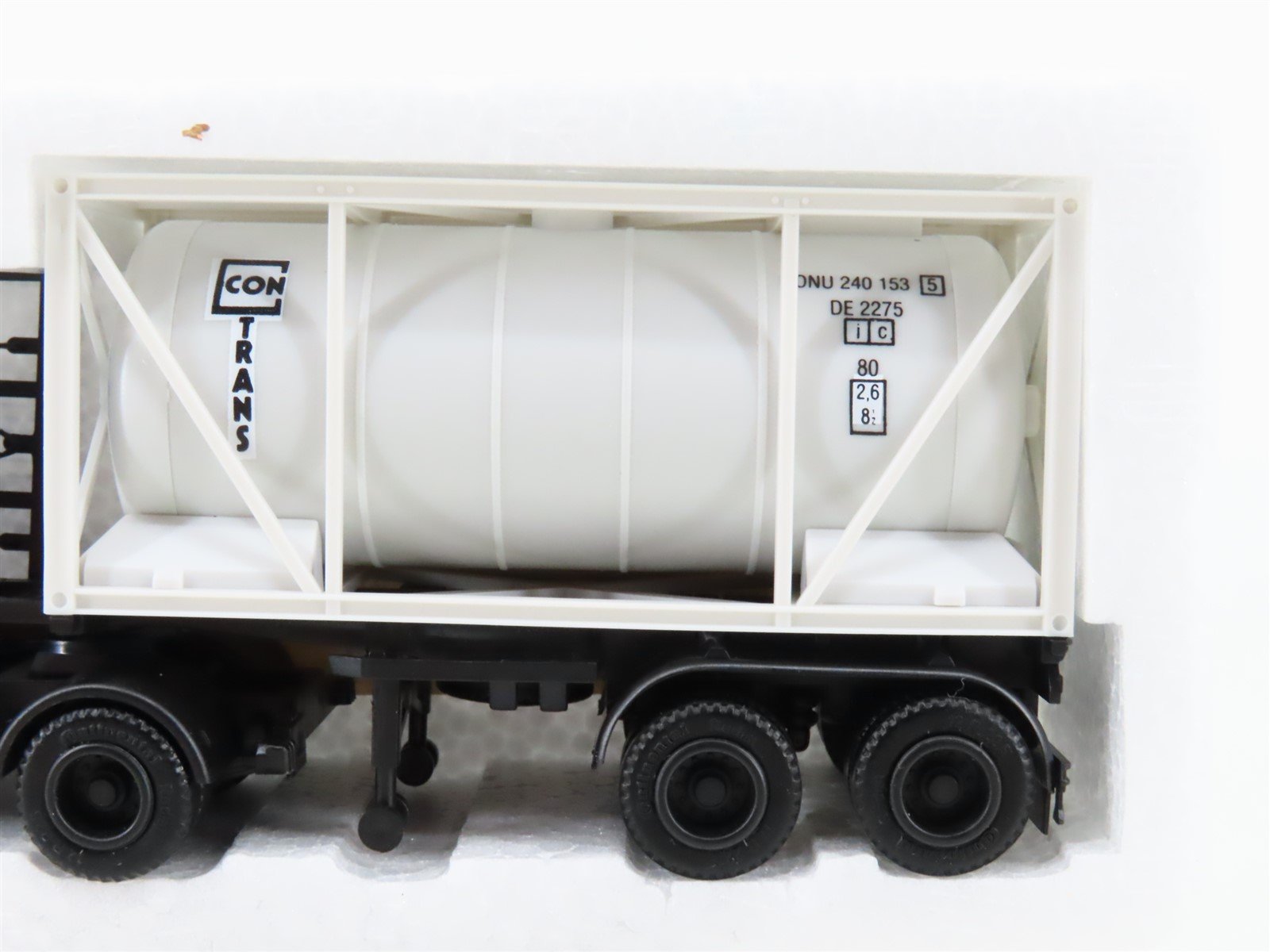 HO Scale Herpa 805220 Ford Transconti Tankcontainer