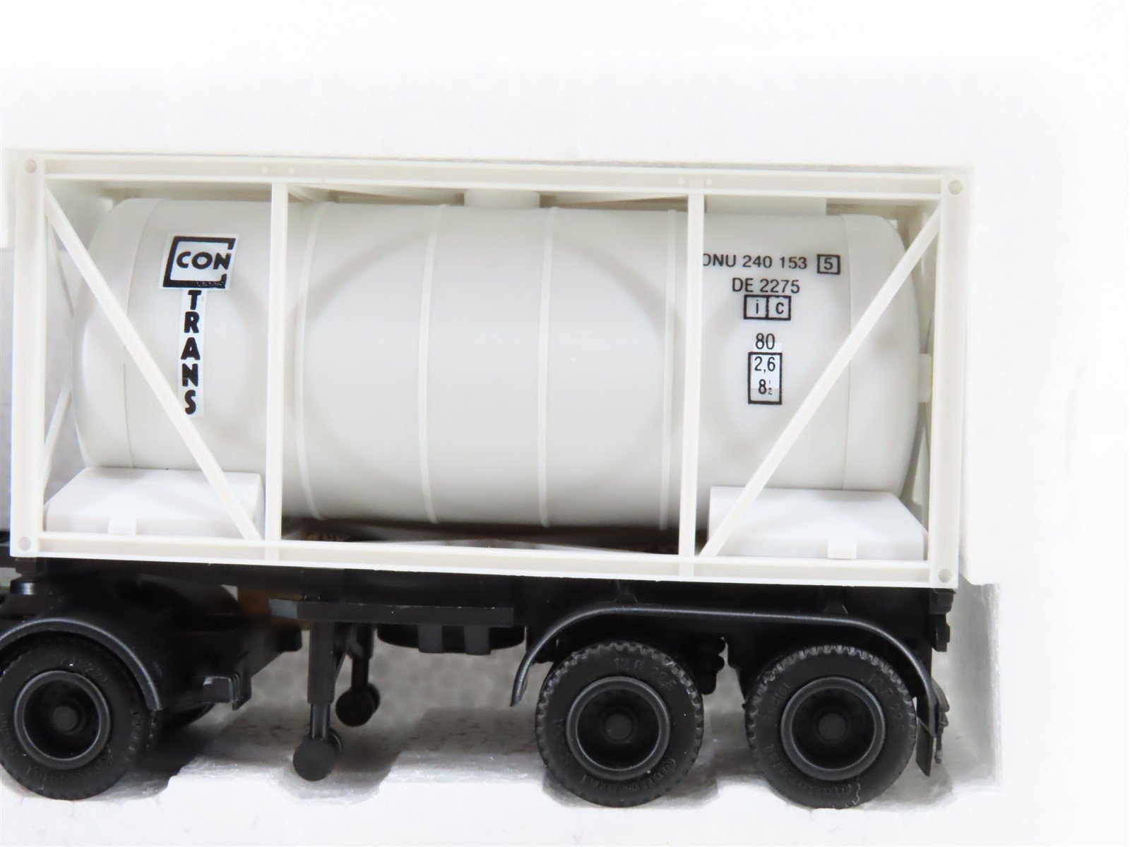 HO Scale Herpa 805220 Ford Transconti Tankcontainer