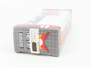 HO Scale Herpa 820220 Orange Tractor w/Artu Container