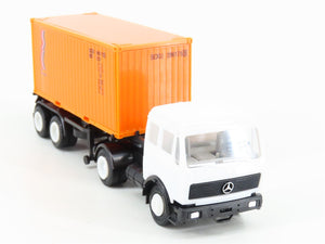 HO Scale Herpa White Tractor Trailer w/ Container