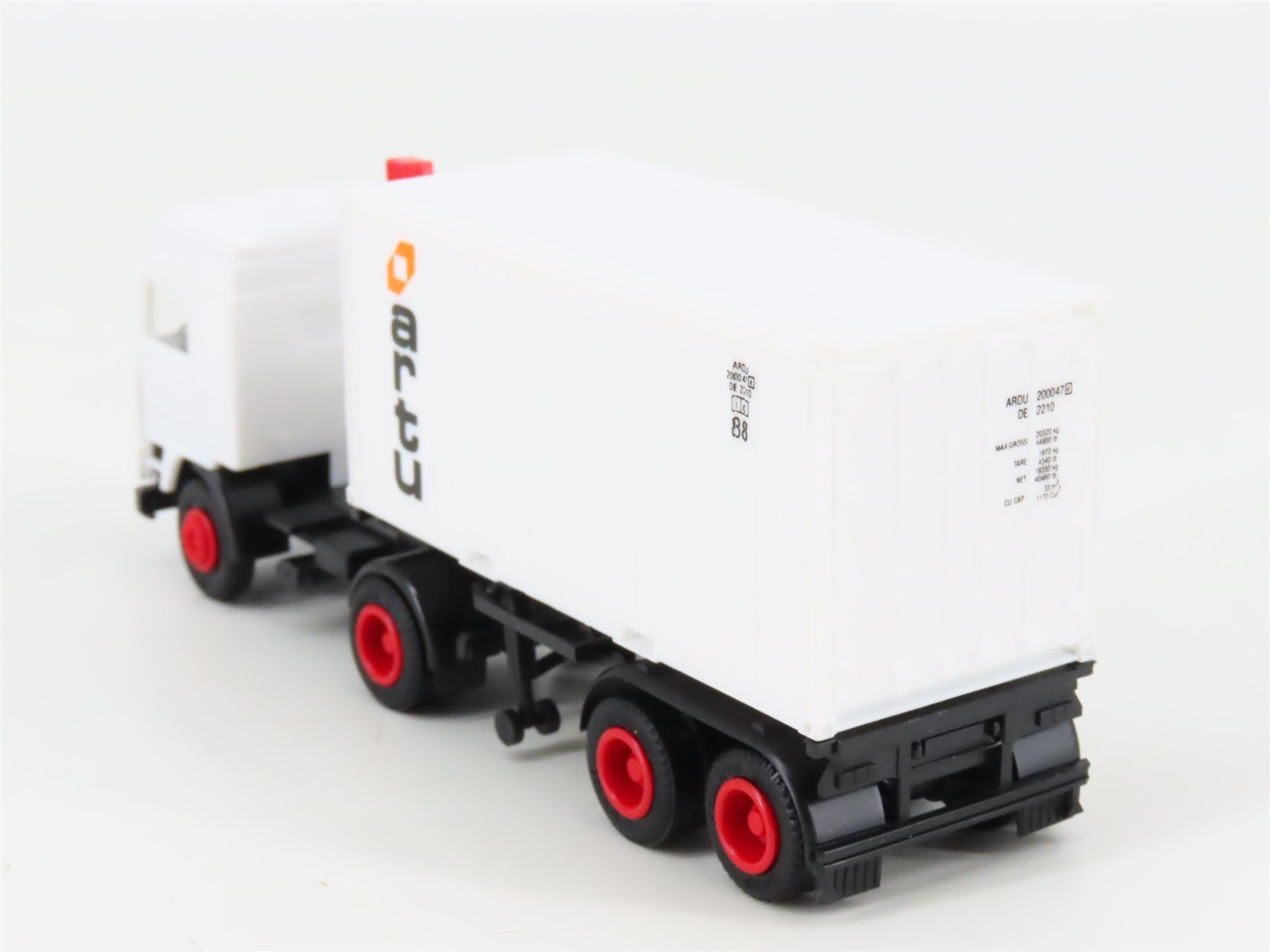 HO Scale Herpa Artu Tractor Trailer w/ Container
