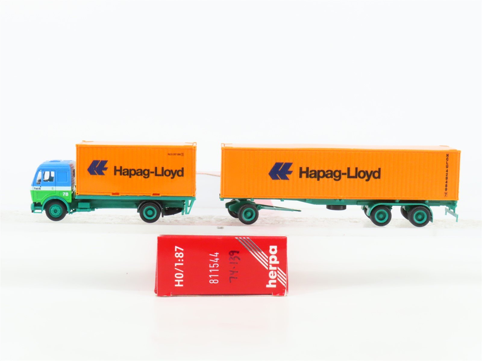 HO Scale Herpa 811544 Hapag-Lloyd Truck & Trailer w/ 2 Containers