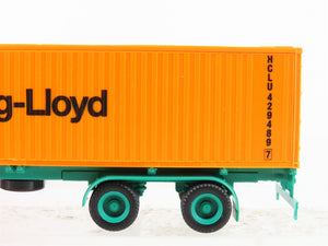 HO Scale Herpa 811544 Hapag-Lloyd Truck & Trailer w/ 2 Containers