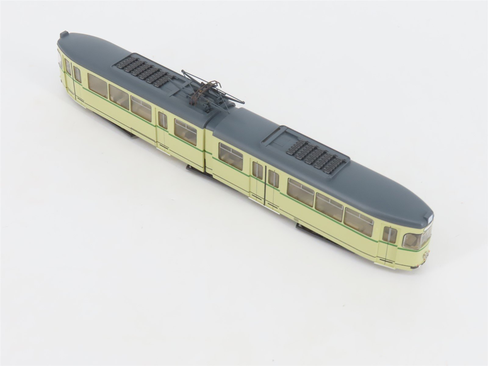 HO Scale Lima 208501 Strabenbahn Duwag Electric Street Car