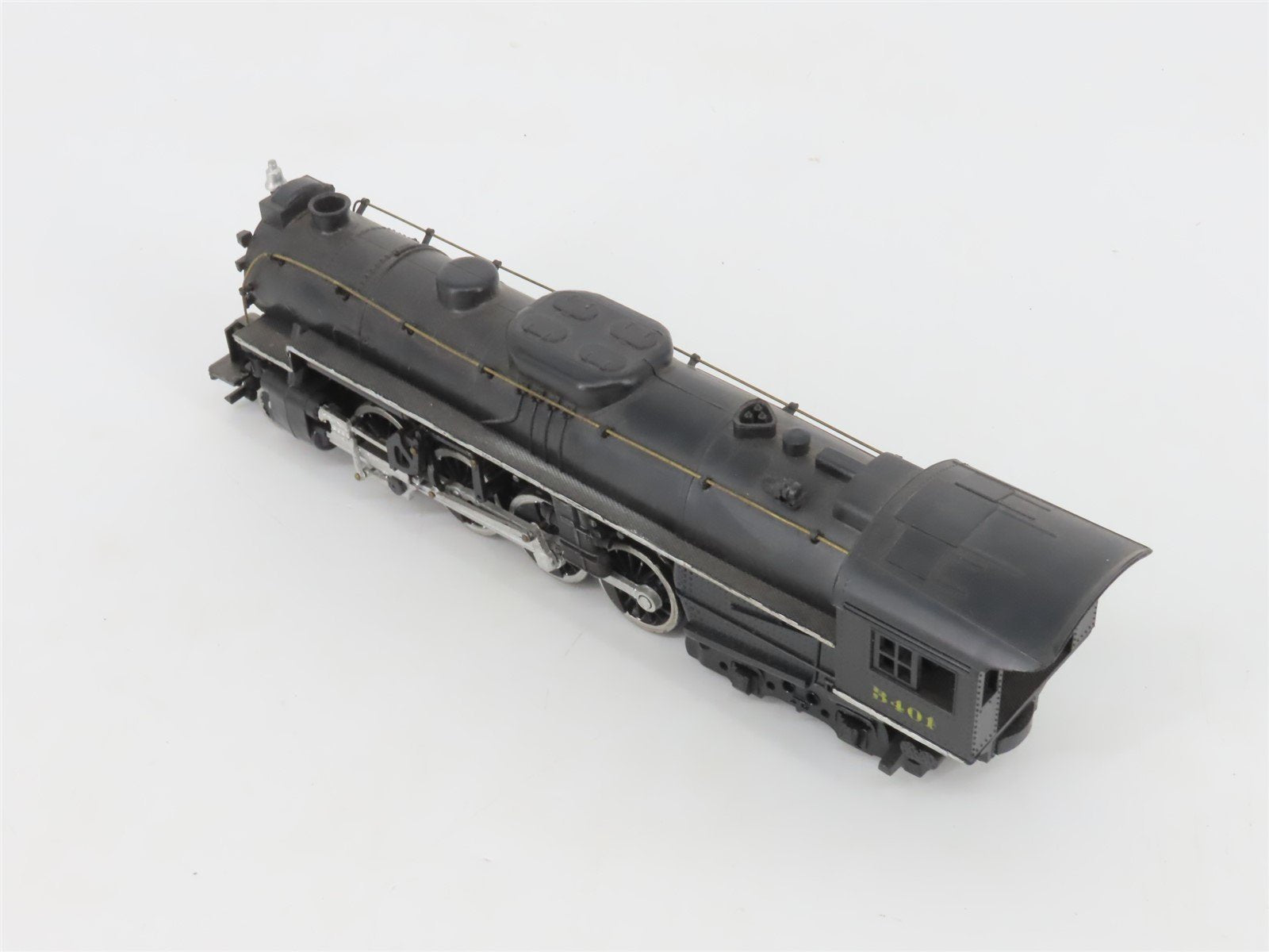HO Scale Erie Railway 2-8-4 Steam Locomotive #3401 STATIC MODEL & Custom
