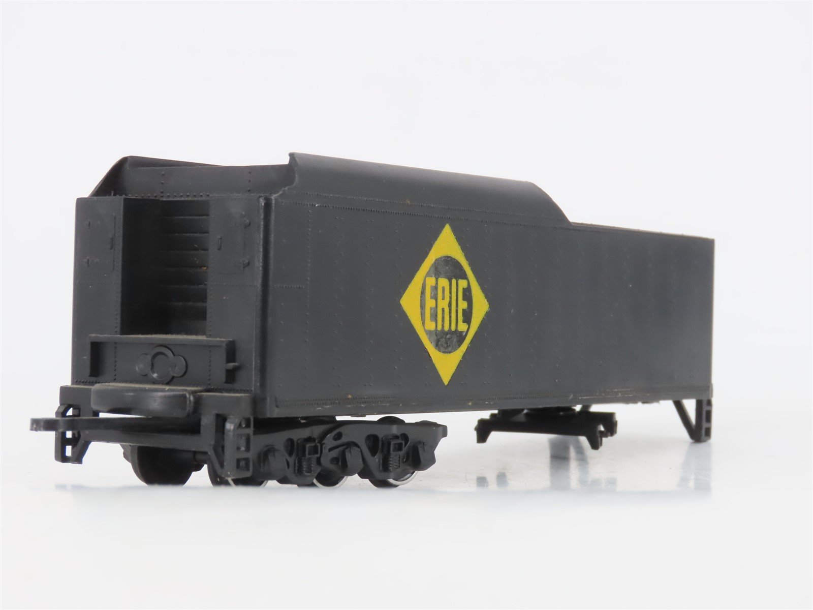 HO Scale Erie Railway 2-8-4 Steam Locomotive #3401 STATIC MODEL & Custom