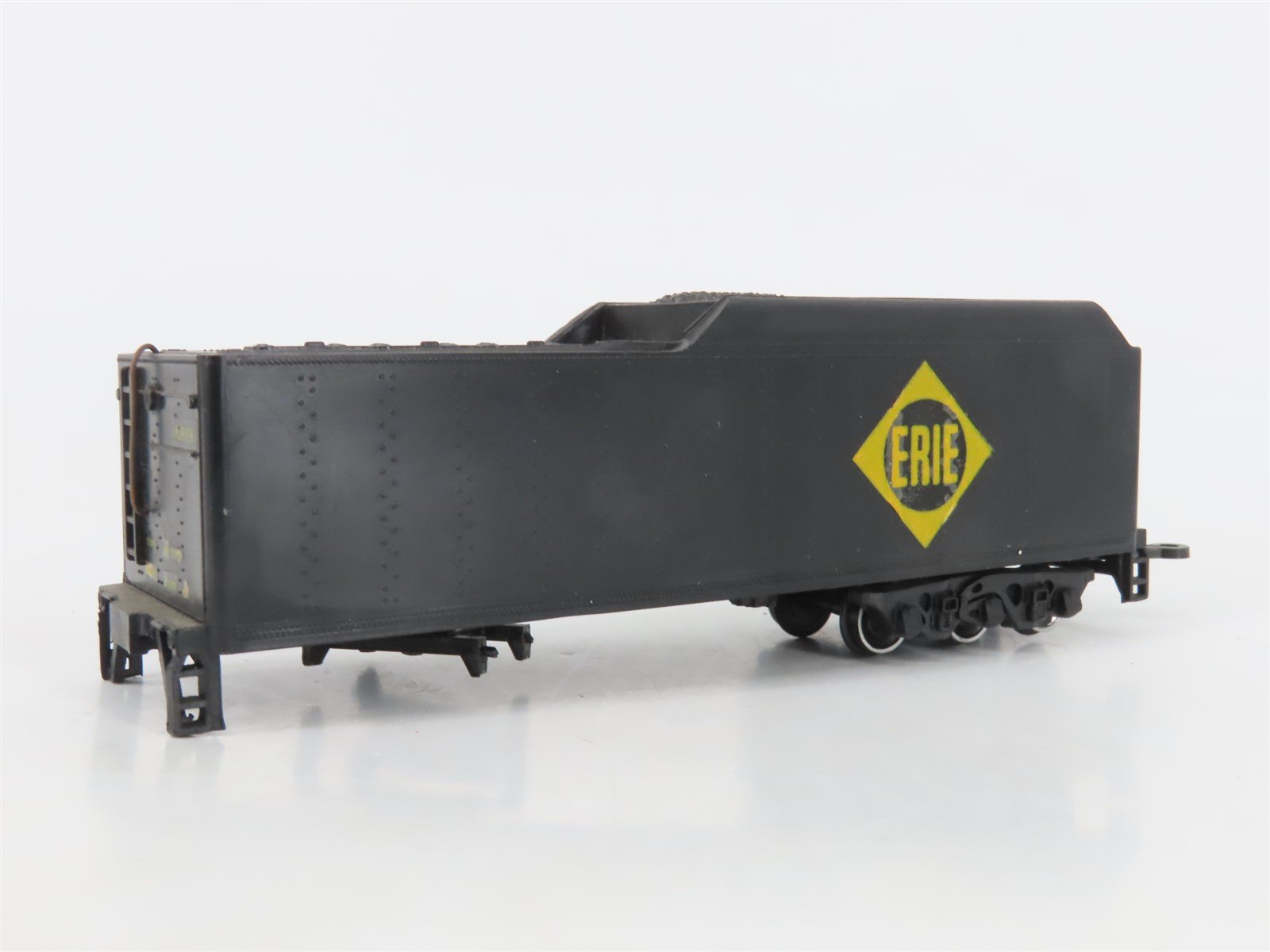 HO Scale Erie Railway 2-8-4 Steam Locomotive #3401 STATIC MODEL & Custom