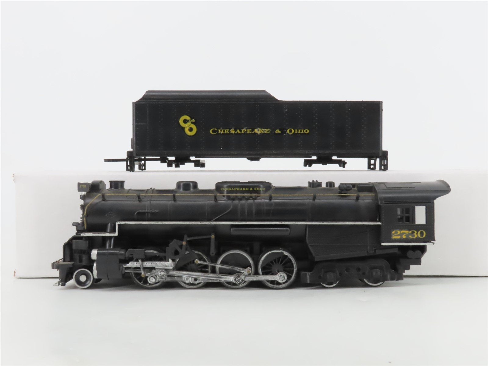HO Scale C&O Chesapeake & Ohio 2-8-4 Steam Loco #2730 STATIC MODEL & Custom