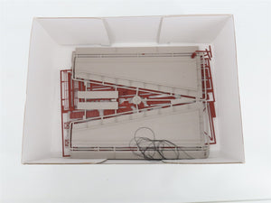 HO Scale Walthers 933-3065 Ore Dock Building Kit
