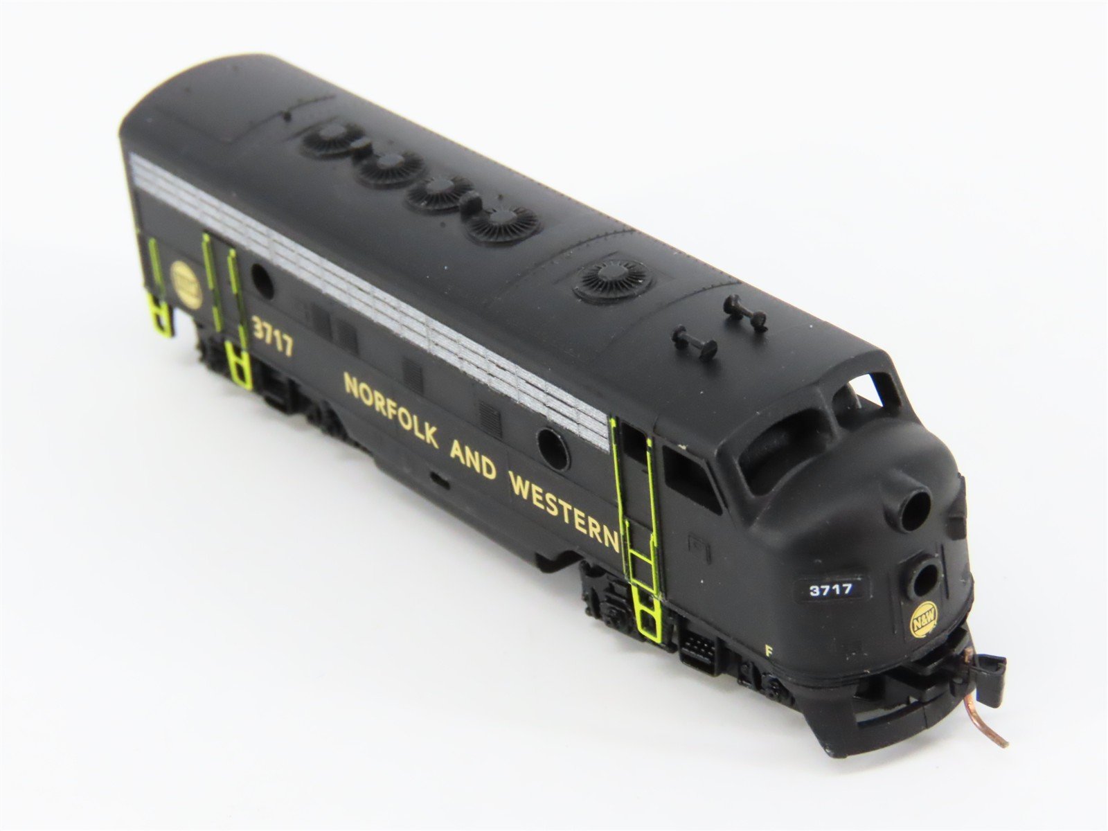 Z Scale Micro-Trains MTL 98001341 N&W Norfolk & Western F7A Diesel Loco #3717