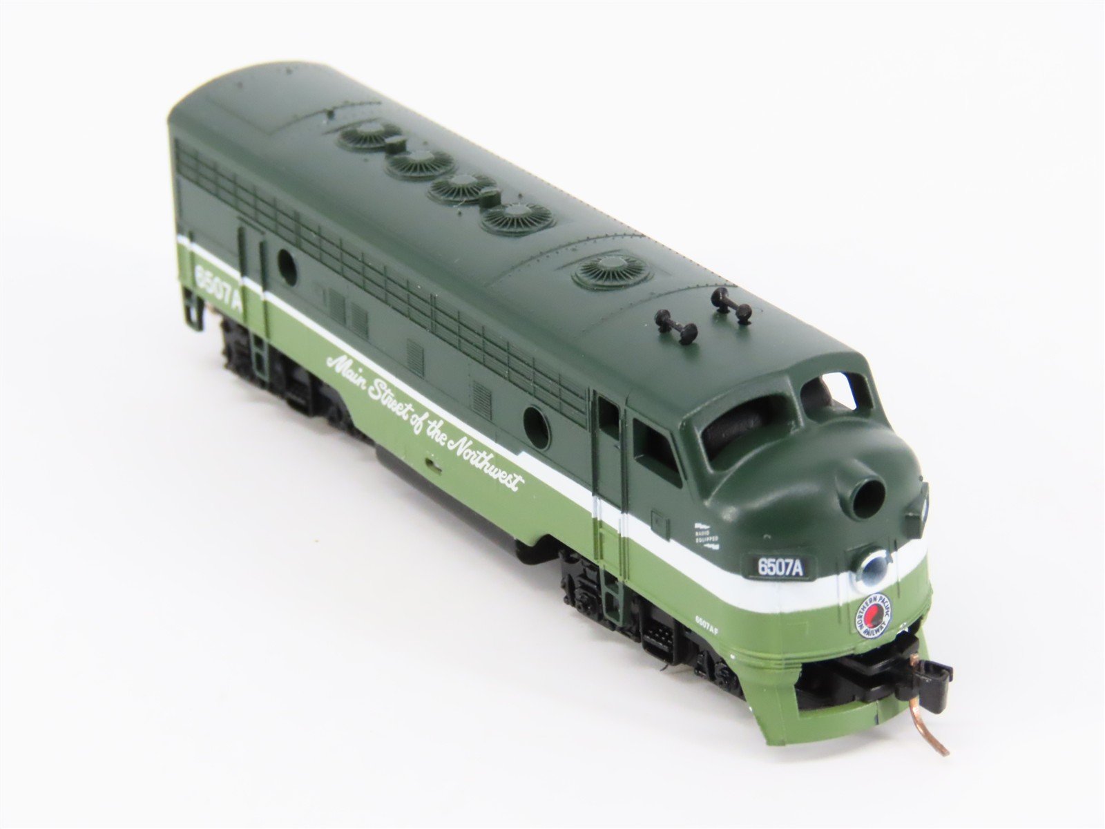 Z Scale Micro-Trains MTL 98002352 NP Northern Pacific F7A Diesel Loco #6507A
