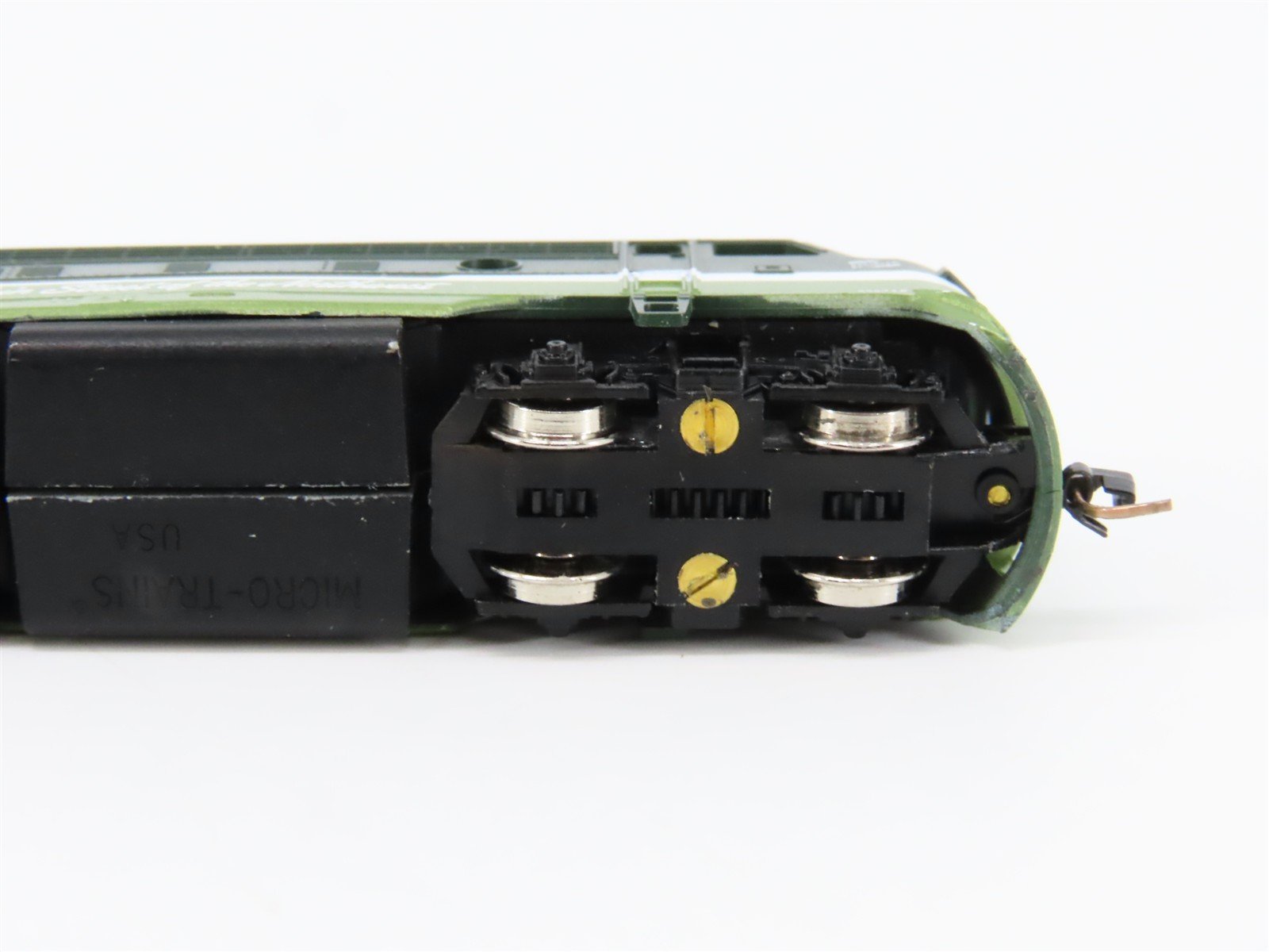 Z Scale Micro-Trains MTL 98002352 NP Northern Pacific F7A Diesel Loco #6507A
