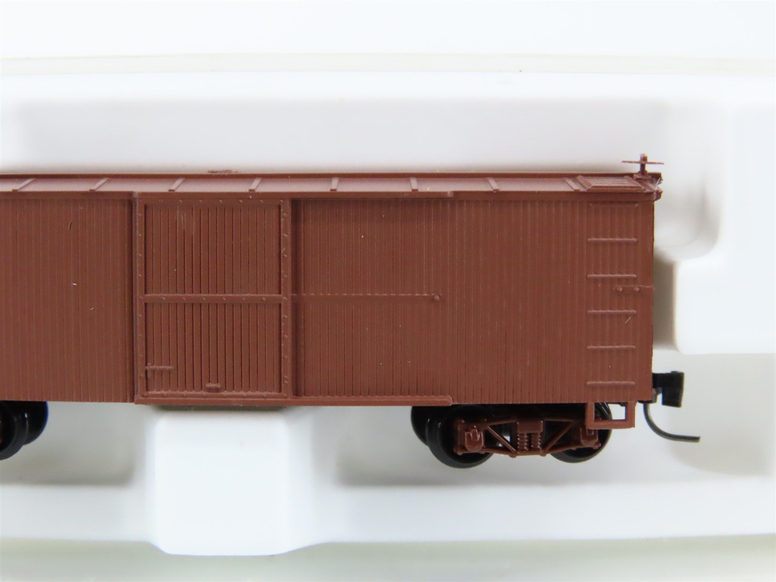 Nn3 Scale Micro-Trains MTL 15107 East Broad Top 30' Single Door Box Car #154