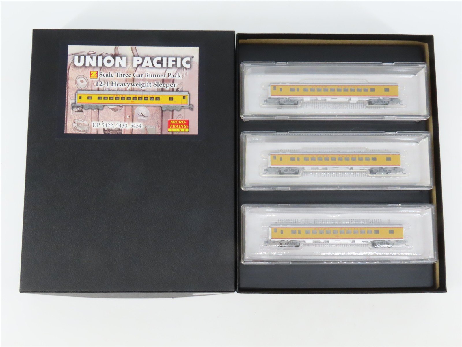 Z Scale Micro-Trains MTL 99400026 UP Union Pacific Sleeper Passenger Cars 3-Pack