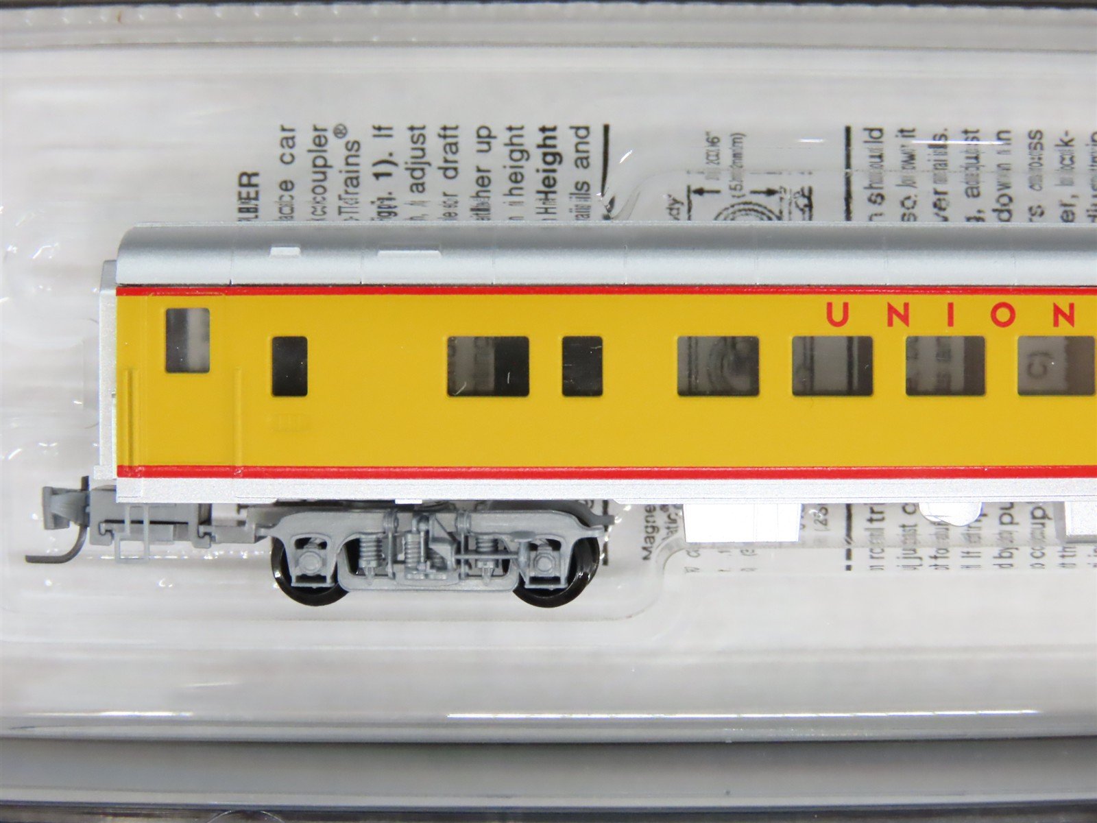 Z Scale Micro-Trains MTL 99400026 UP Union Pacific Sleeper Passenger Cars 3-Pack