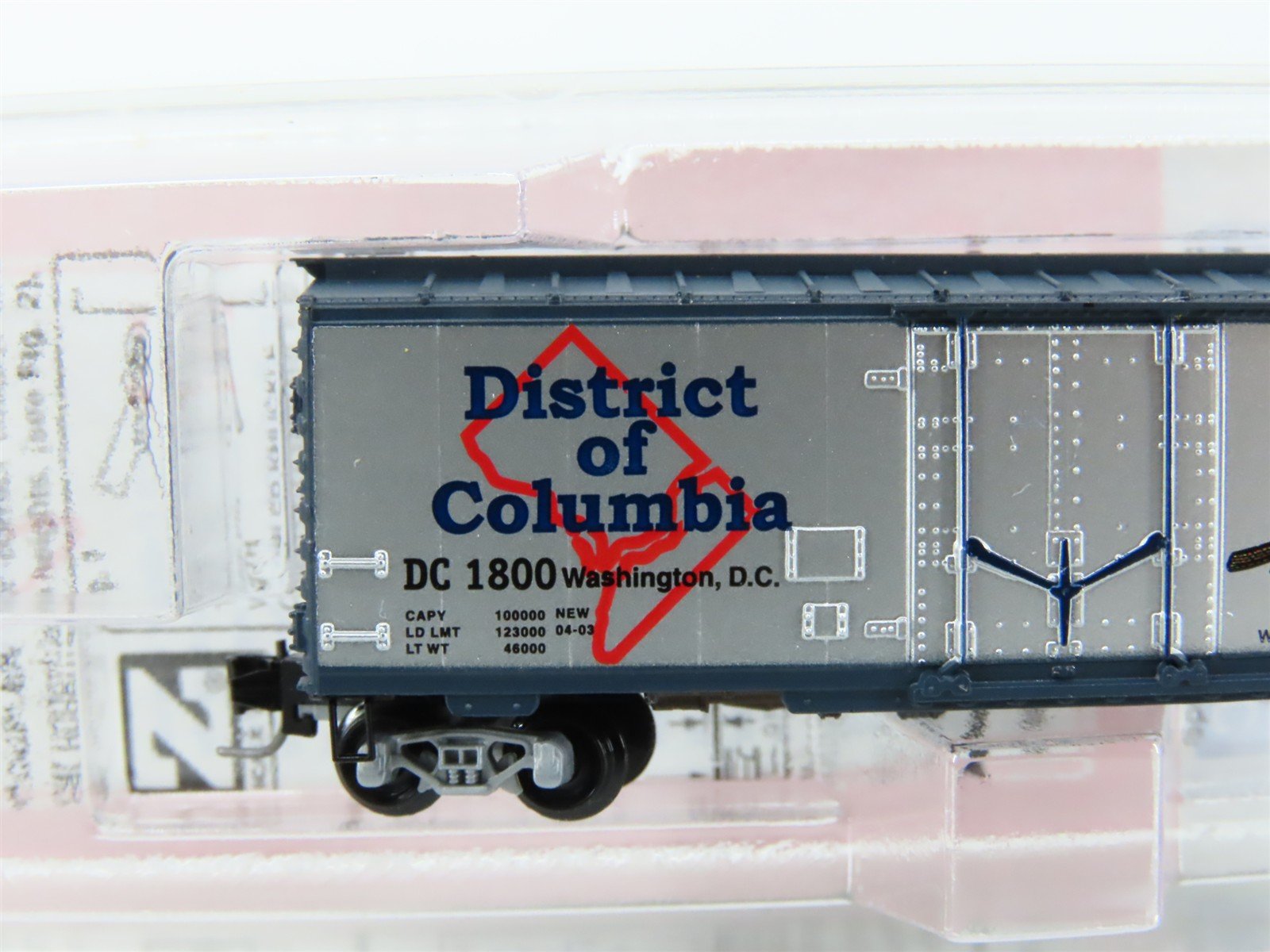 Z Scale Micro-Trains MTL NSC 08-01 DC District of Columbia 40' Box Car #1800